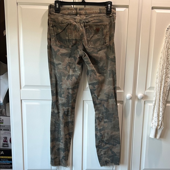 Guess Denim - Guess Sexy Curve Women’s Camo Skinny Jeans in Olive and Brown